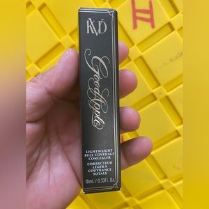 Deep 195 - Kat Von D Good Apple Full-Coverage Concealer0.33 Oz
